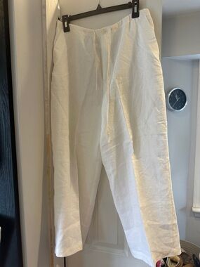 Women’s NWT Chelsea Studio  Linen Trousers - White